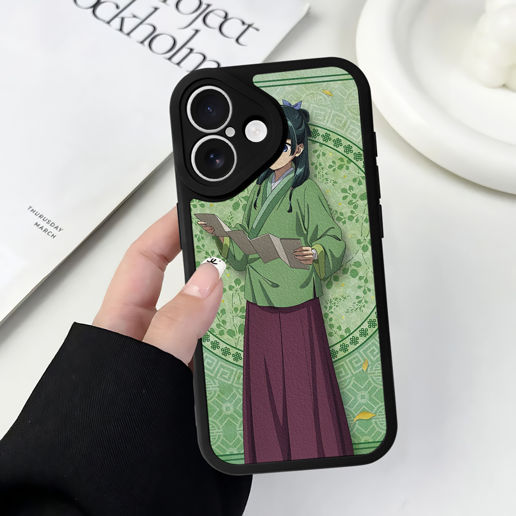 薬屋のひとりごと The Apothecary Diaries 【iPhone 16シリーズ対応】シリコンスマホケース（レザー調） 材質：シリコン